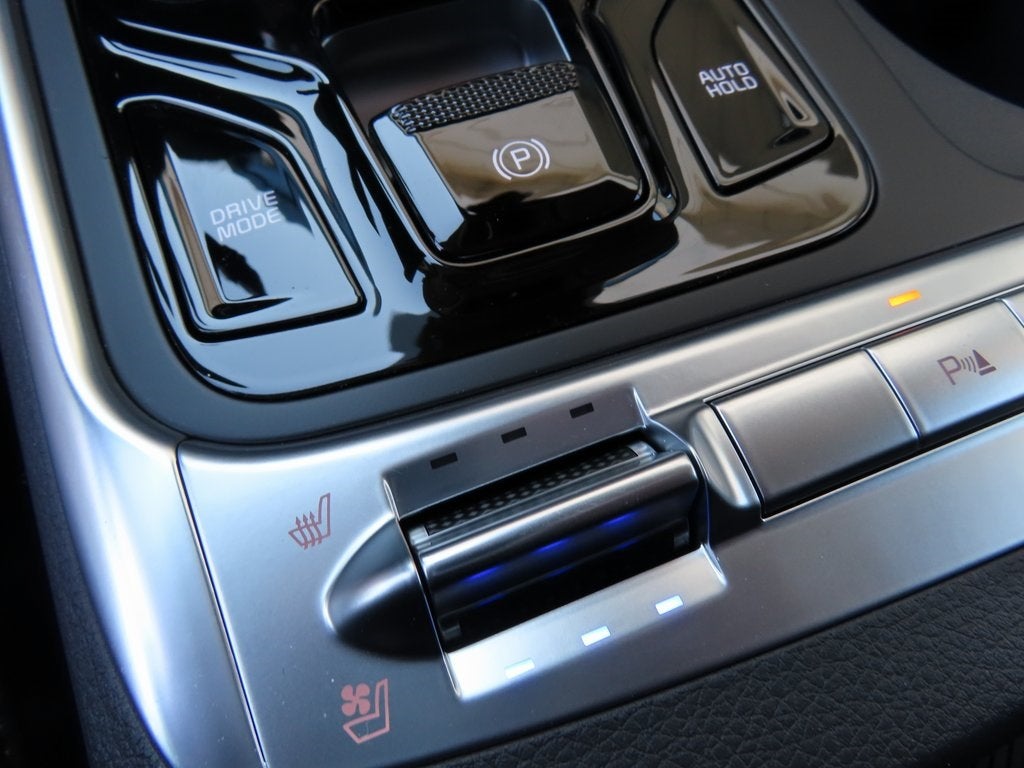 2026 Kia Carnival SX