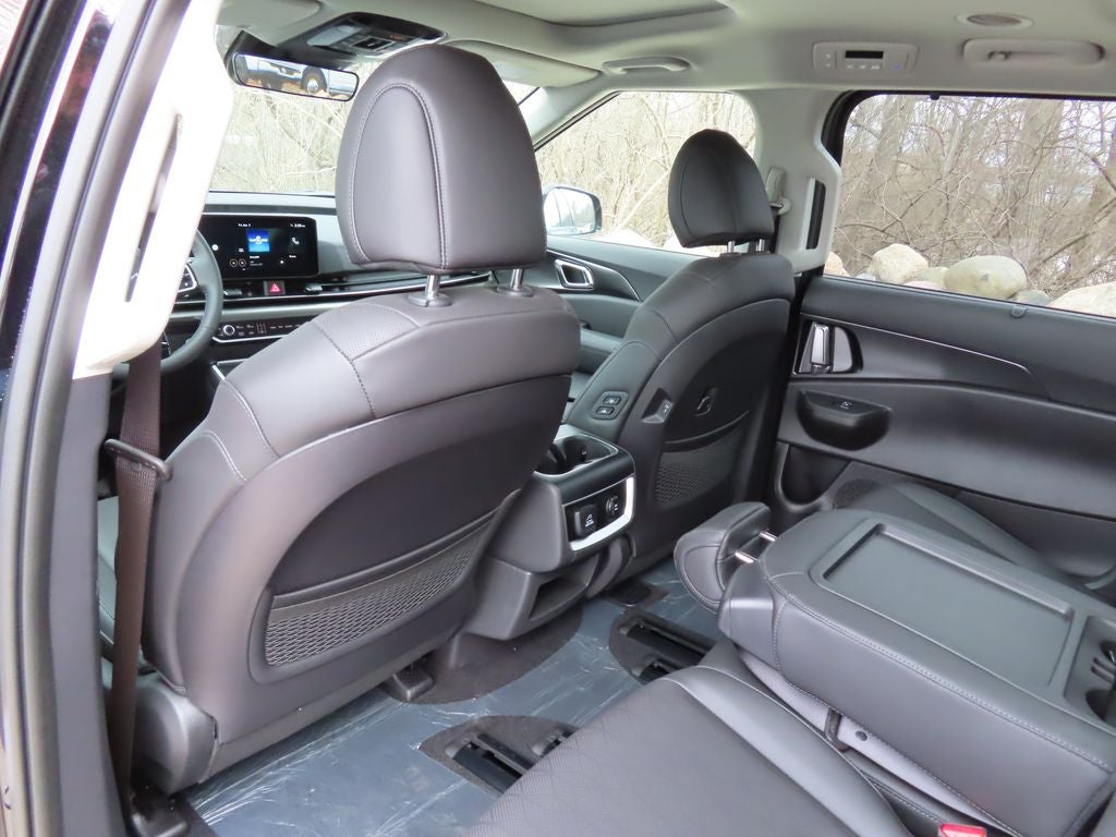 2026 Kia Carnival SX