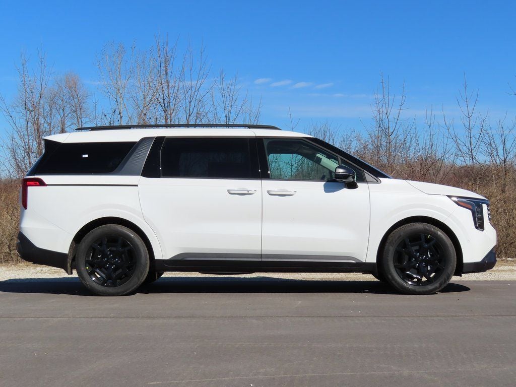 2026 Kia Carnival SX