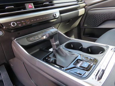 2026 Kia Carnival Base