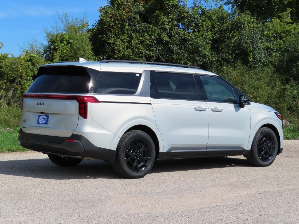 2027 Kia Carnival Hybrid SX