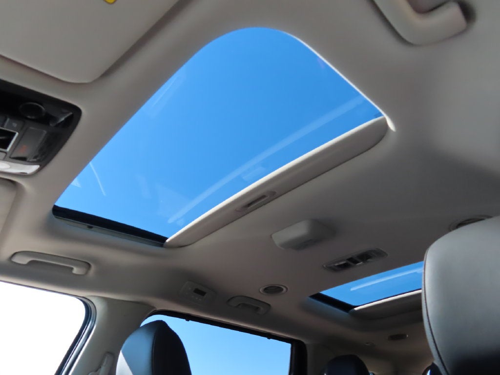 2027 Kia Carnival Hybrid SX
