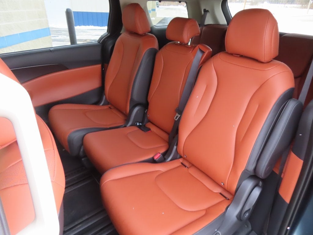 2026 Kia Carnival Hybrid SX