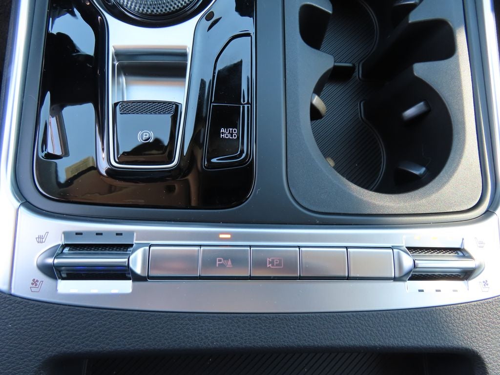 2027 Kia Carnival Hybrid SX