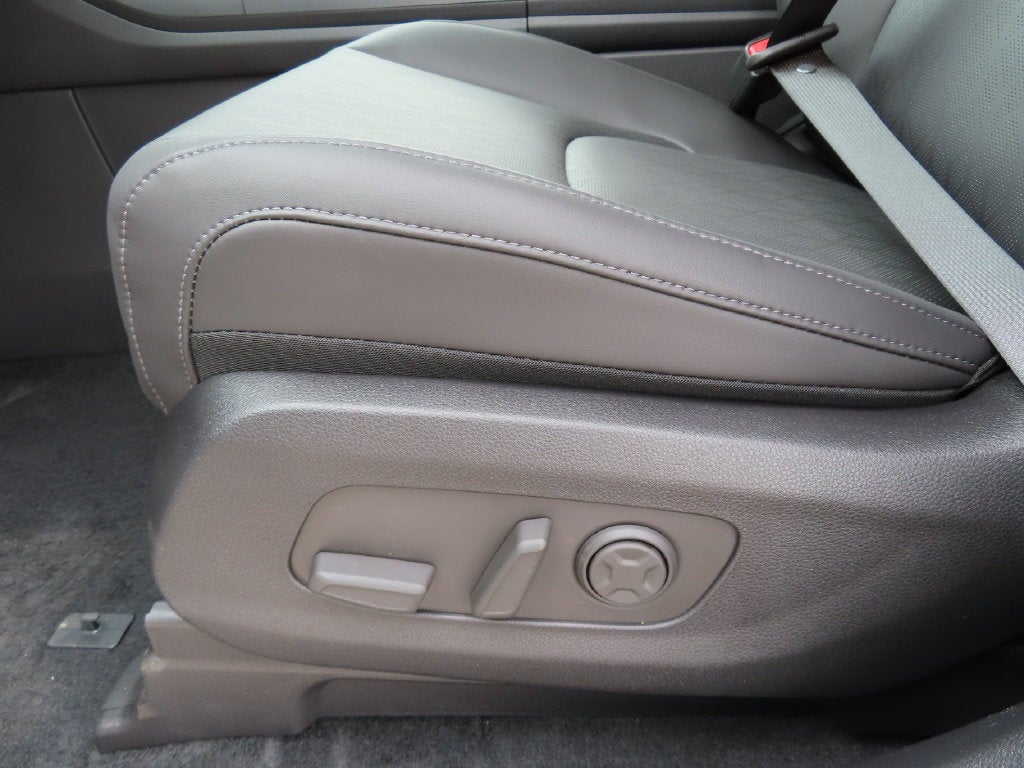 2027 Kia Carnival Hybrid SX