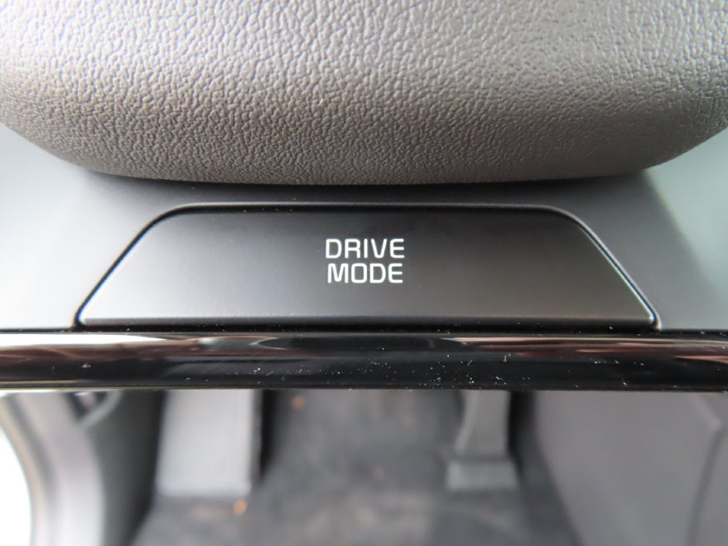2027 Kia Carnival Hybrid SX