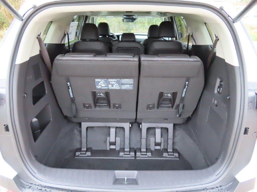 2027 Kia Carnival Hybrid SX