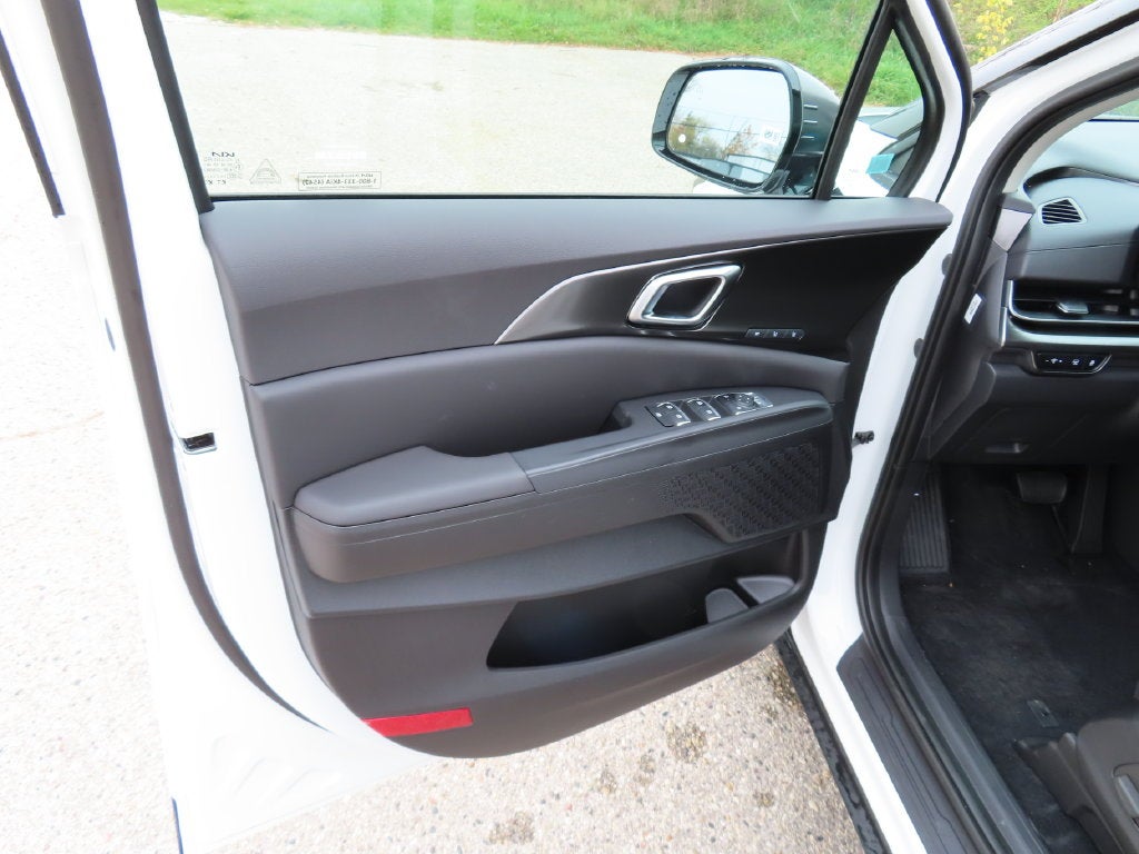 2027 Kia Carnival Hybrid SX