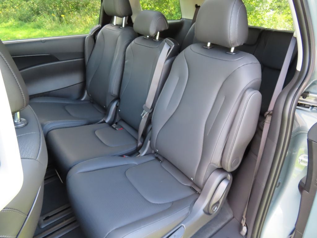2027 Kia Carnival Hybrid SX Prestige
