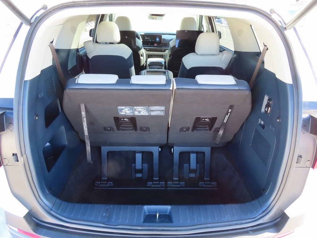 2025 Kia Carnival Hybrid SX