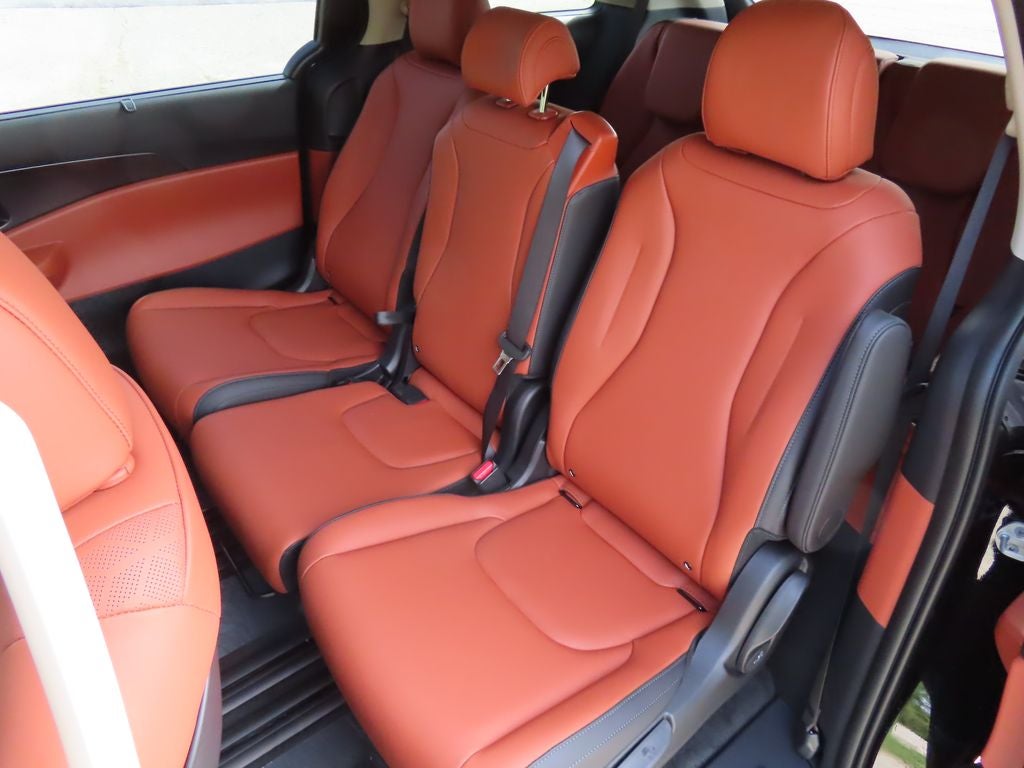 2026 Kia Carnival Hybrid SX