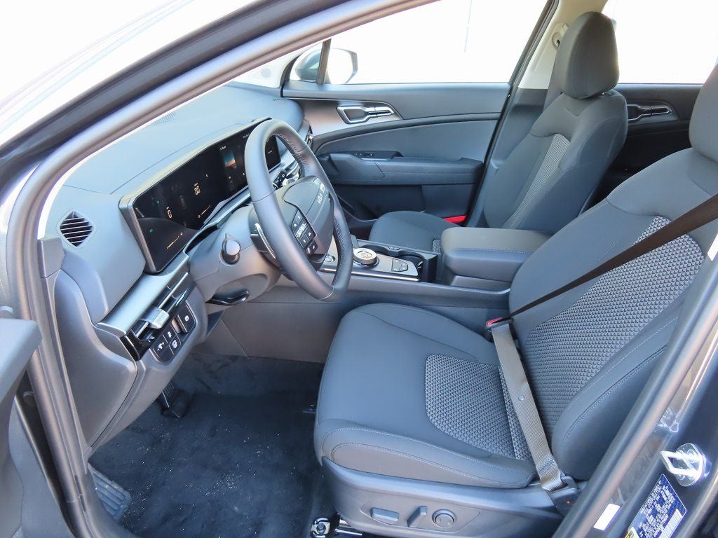 2026 Kia Sportage Hybrid S