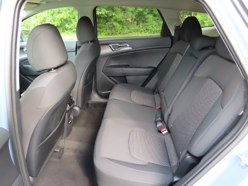 2027 Kia Sportage Hybrid S