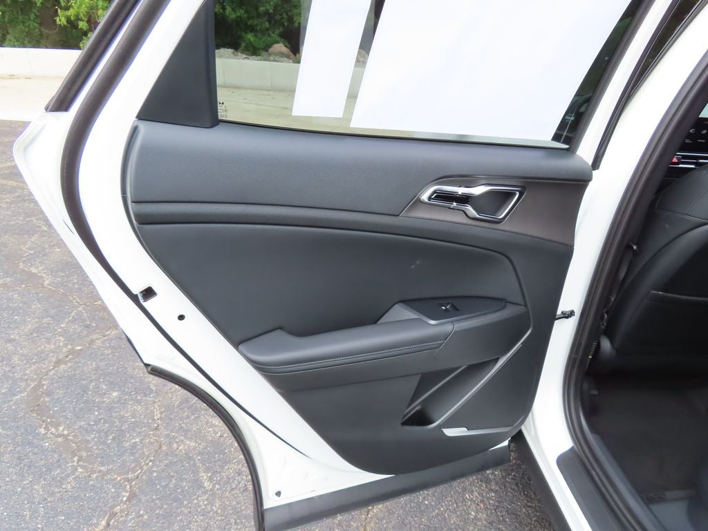 2027 Kia Sportage Hybrid EX