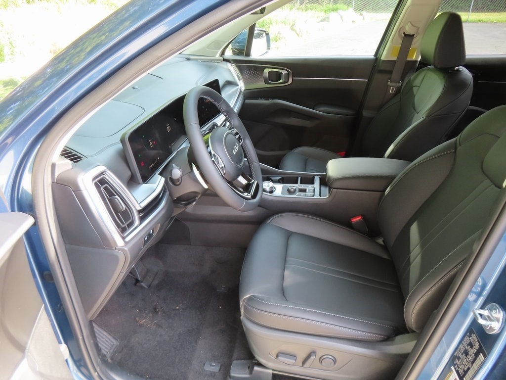 2025 Kia Sorento Hybrid EX