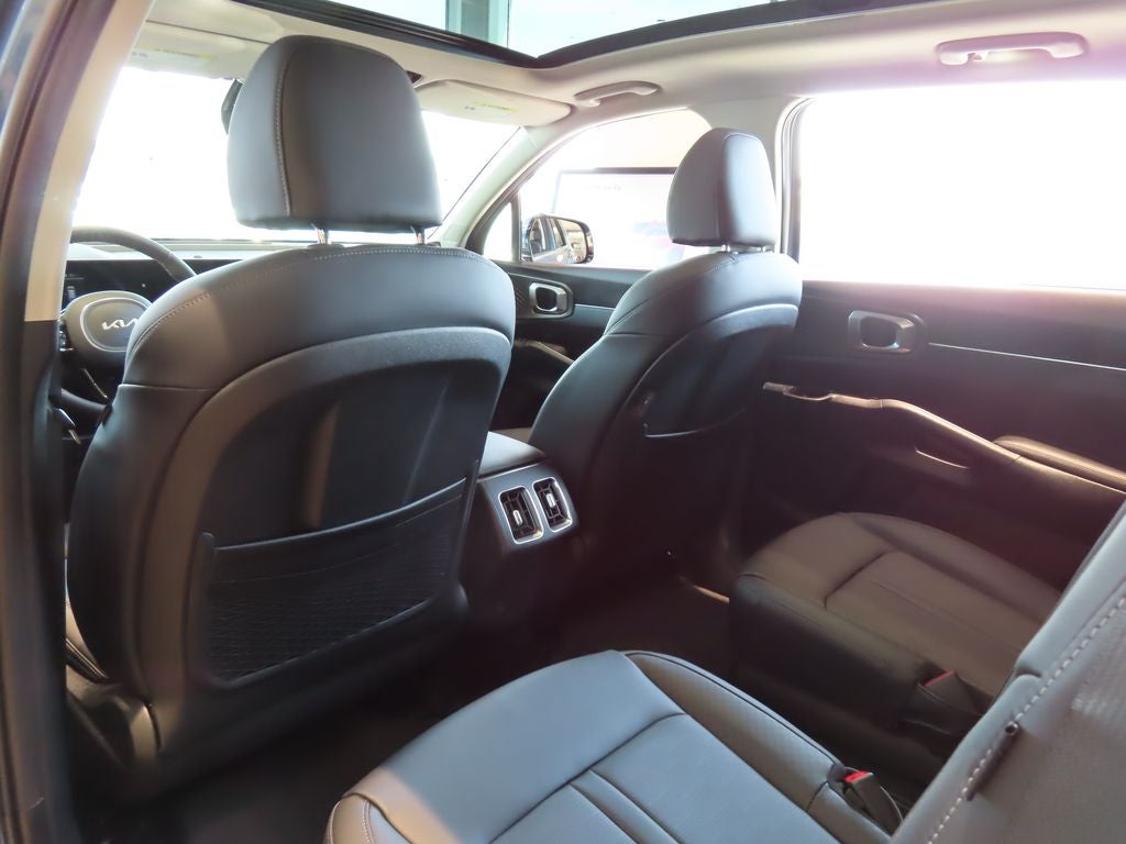 2025 Kia Sorento Hybrid EX