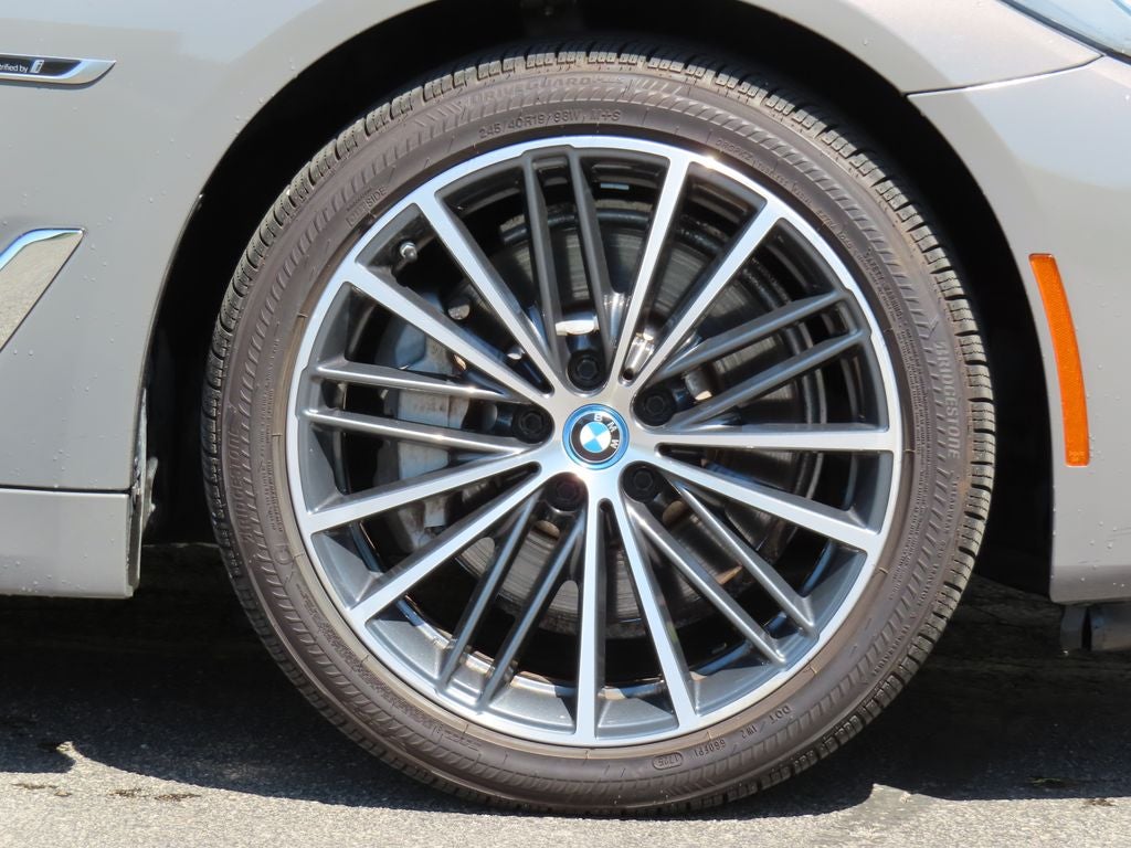 2022 BMW 5 Series 530e iPerformance