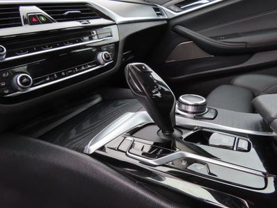 2022 BMW 5 Series 530e iPerformance