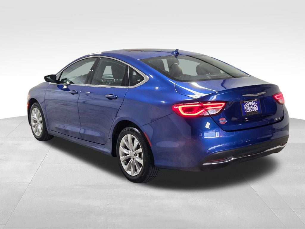 2016 Chrysler 200 C