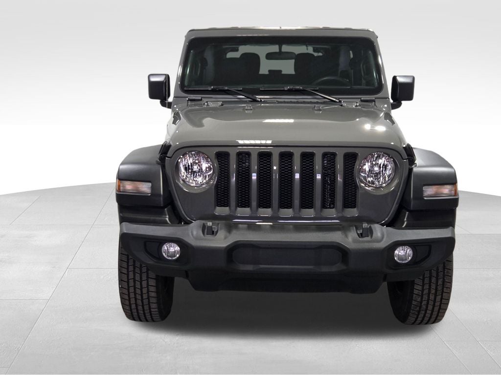 2022 Jeep Wrangler Sport