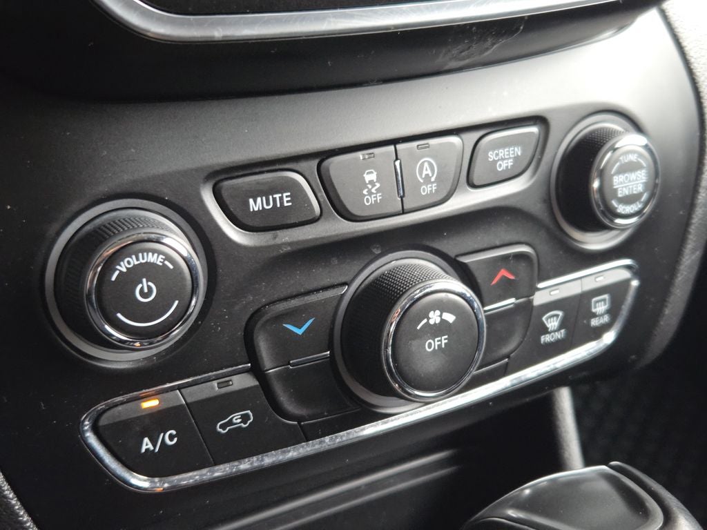 2020 Jeep Cherokee Trailhawk