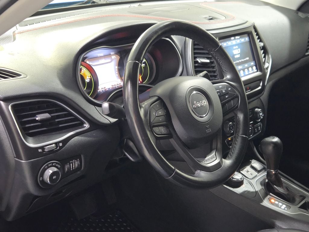 2020 Jeep Cherokee Trailhawk