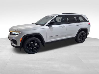 2022 Jeep Grand Cherokee Altitude