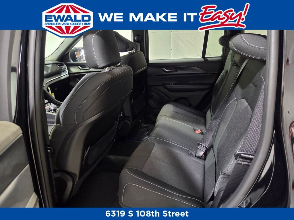 2026 Jeep Grand Cherokee Laredo X