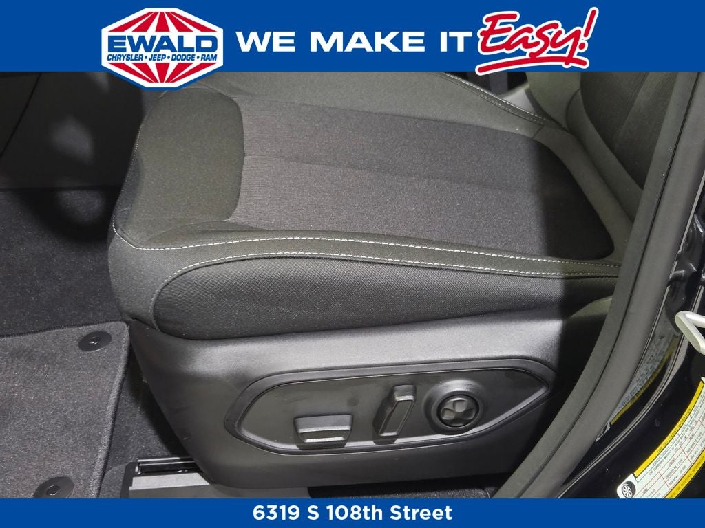 2026 Jeep Grand Cherokee Laredo X