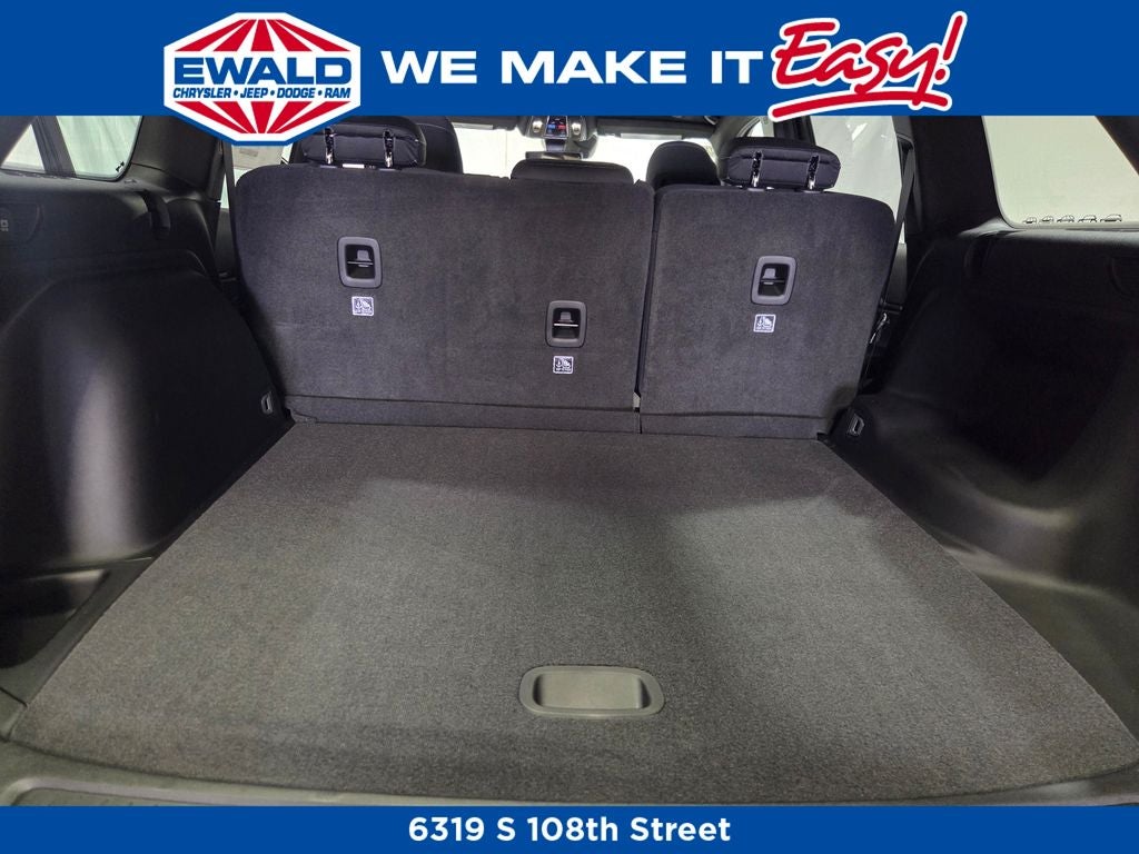 2026 Jeep Grand Cherokee Laredo X