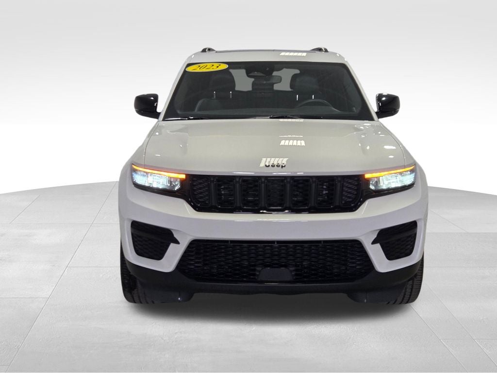 2023 Jeep Grand Cherokee Altitude X