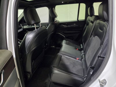 2022 Jeep Grand Cherokee Altitude