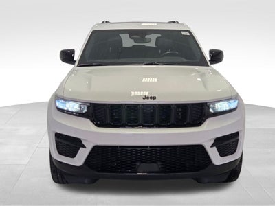 2022 Jeep Grand Cherokee Altitude