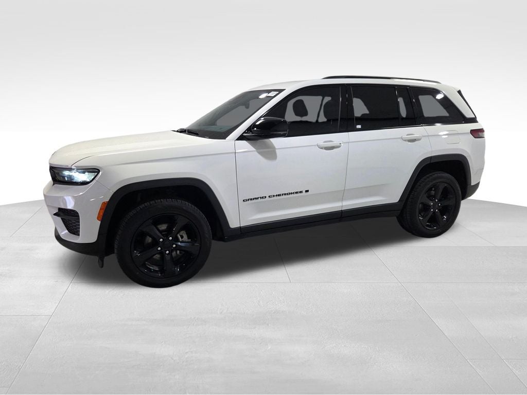 2022 Jeep Grand Cherokee Altitude