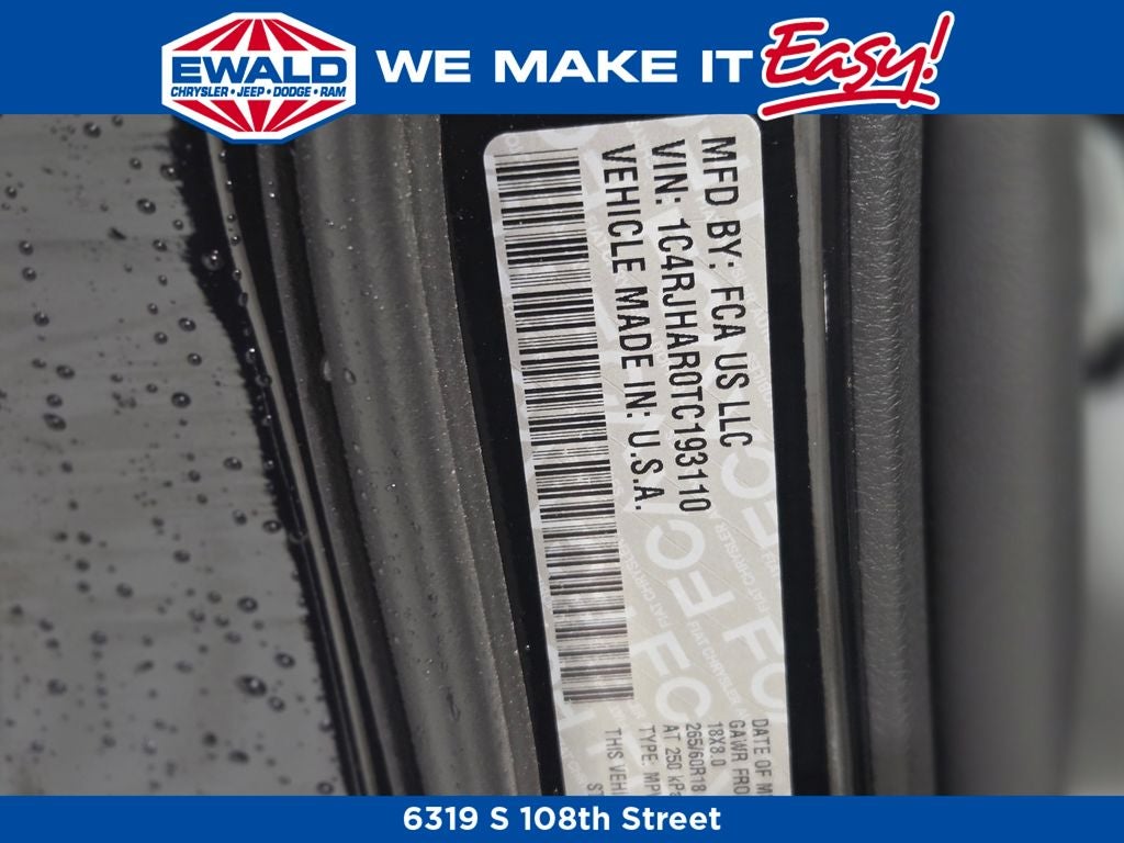 2026 Jeep Grand Cherokee Laredo