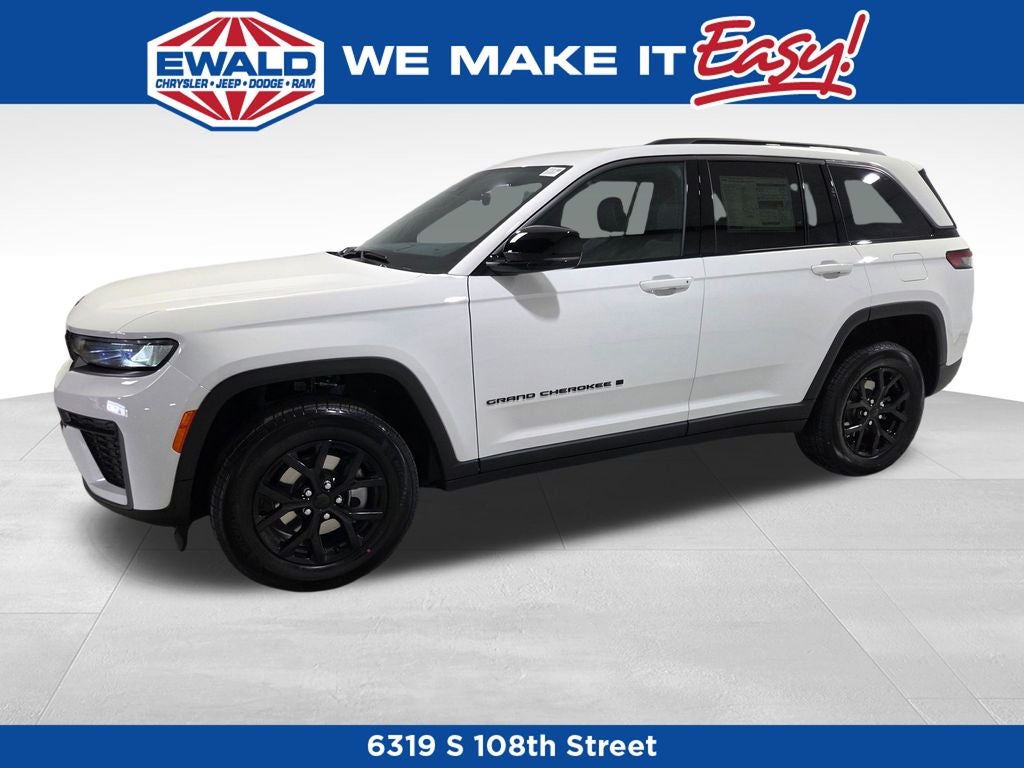 2026 Jeep Grand Cherokee Laredo Altitude