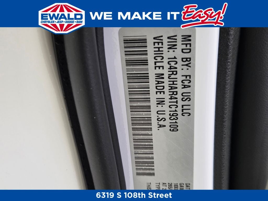 2026 Jeep Grand Cherokee Laredo