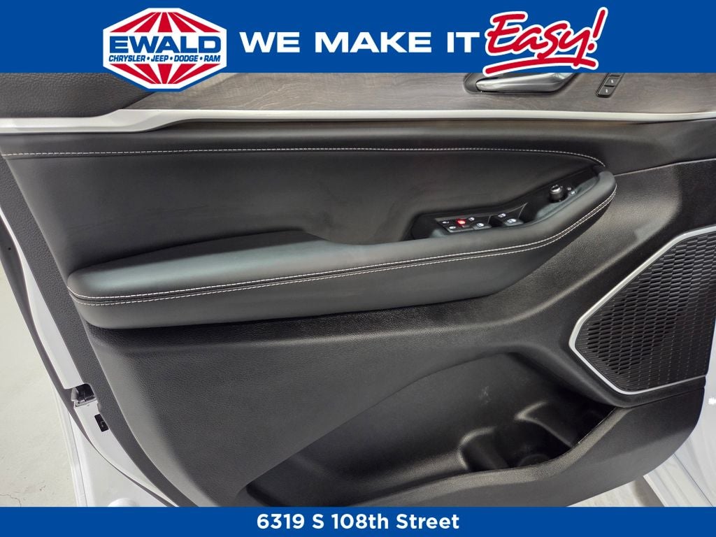 2026 Jeep Grand Cherokee Limited Reserve