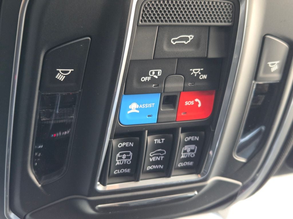 2026 Jeep Grand Cherokee 85th Anniversary Edition