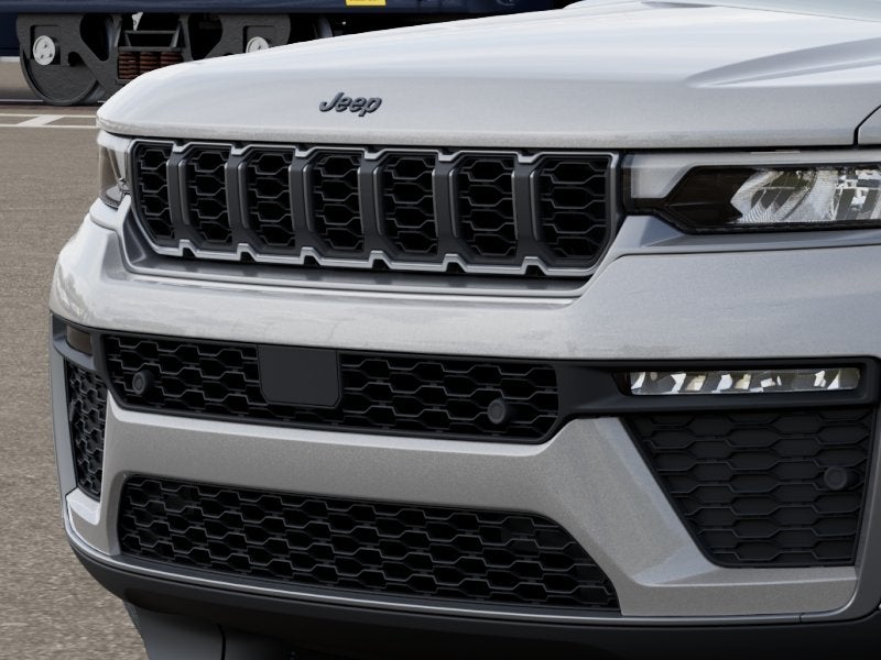 2026 Jeep Grand Cherokee 85th Anniversary Edition