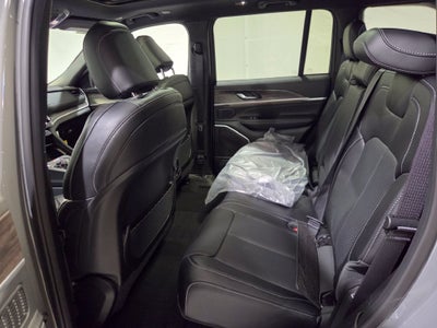 2027 Jeep Grand Cherokee Limited Reserve