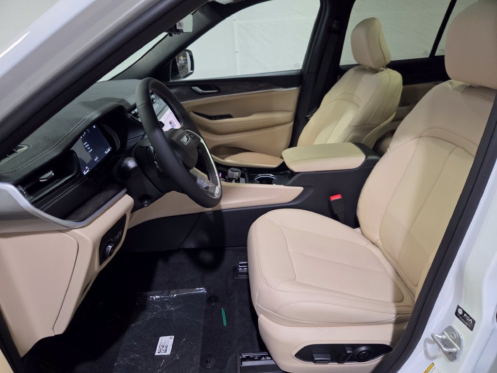 2027 Jeep Grand Cherokee Limited