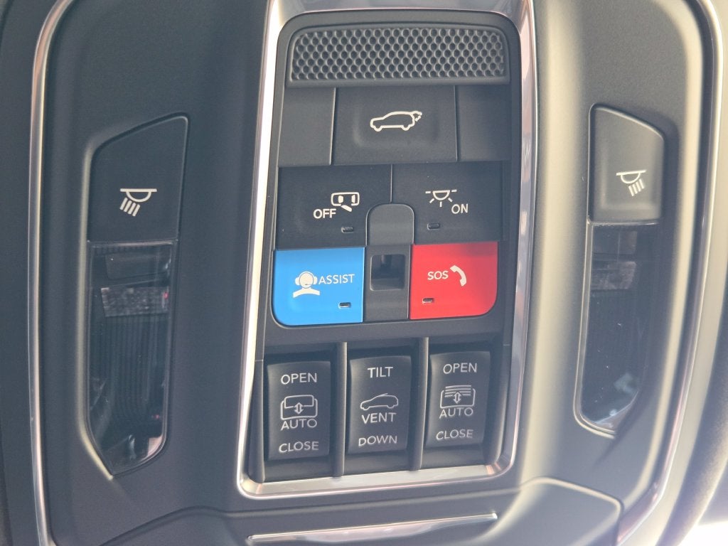 2027 Jeep Grand Cherokee Summit