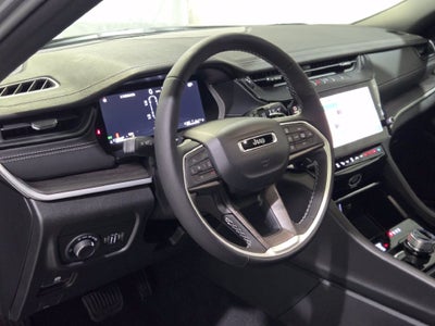 2027 Jeep Grand Cherokee L Laredo Altitude