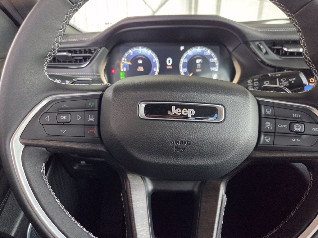 2027 Jeep Grand Cherokee L Limited Reserve