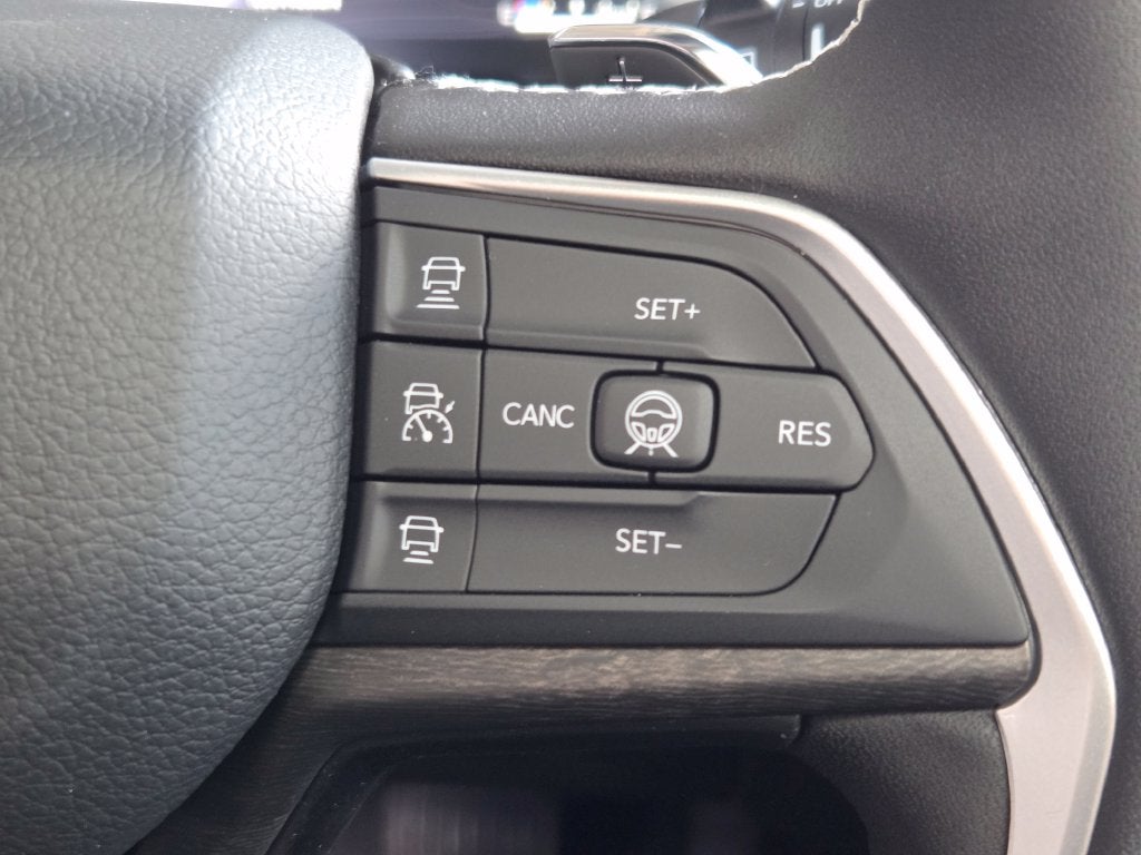 2027 Jeep Grand Cherokee L Limited Reserve