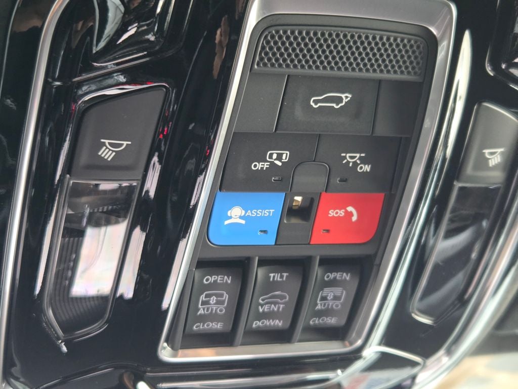 2026 Jeep Grand Wagoneer L Summit Reserve