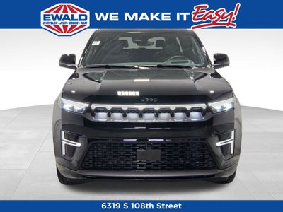 2026 Jeep Grand Wagoneer Limited Reserve