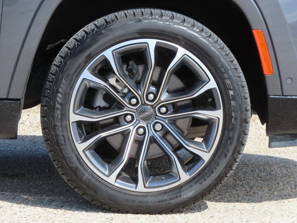 2023 Jeep Grand Wagoneer Series III