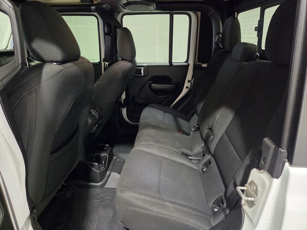 2021 Jeep Gladiator Willys